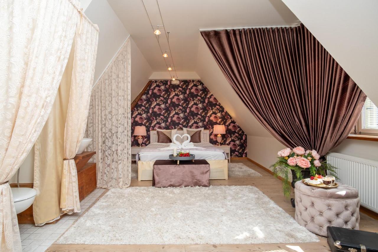 Rataskaevu Boutique - 7 Unique Apartments 탈린 외부 사진