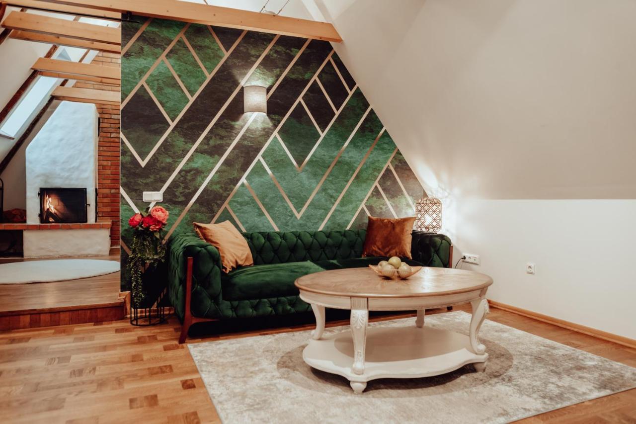 Rataskaevu Boutique - 7 Unique Apartments 탈린 외부 사진