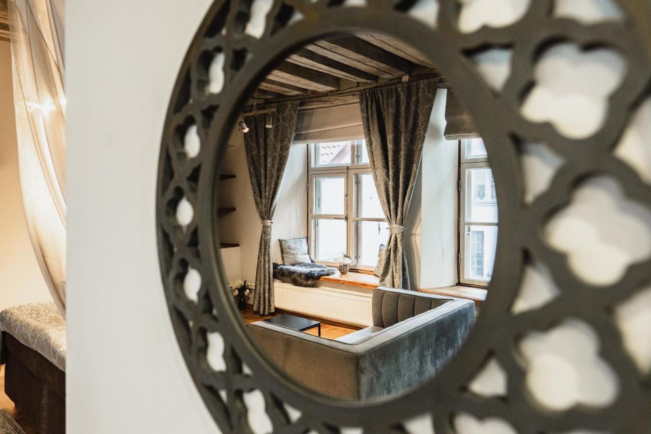 Rataskaevu Boutique - 7 Unique Apartments 탈린 외부 사진