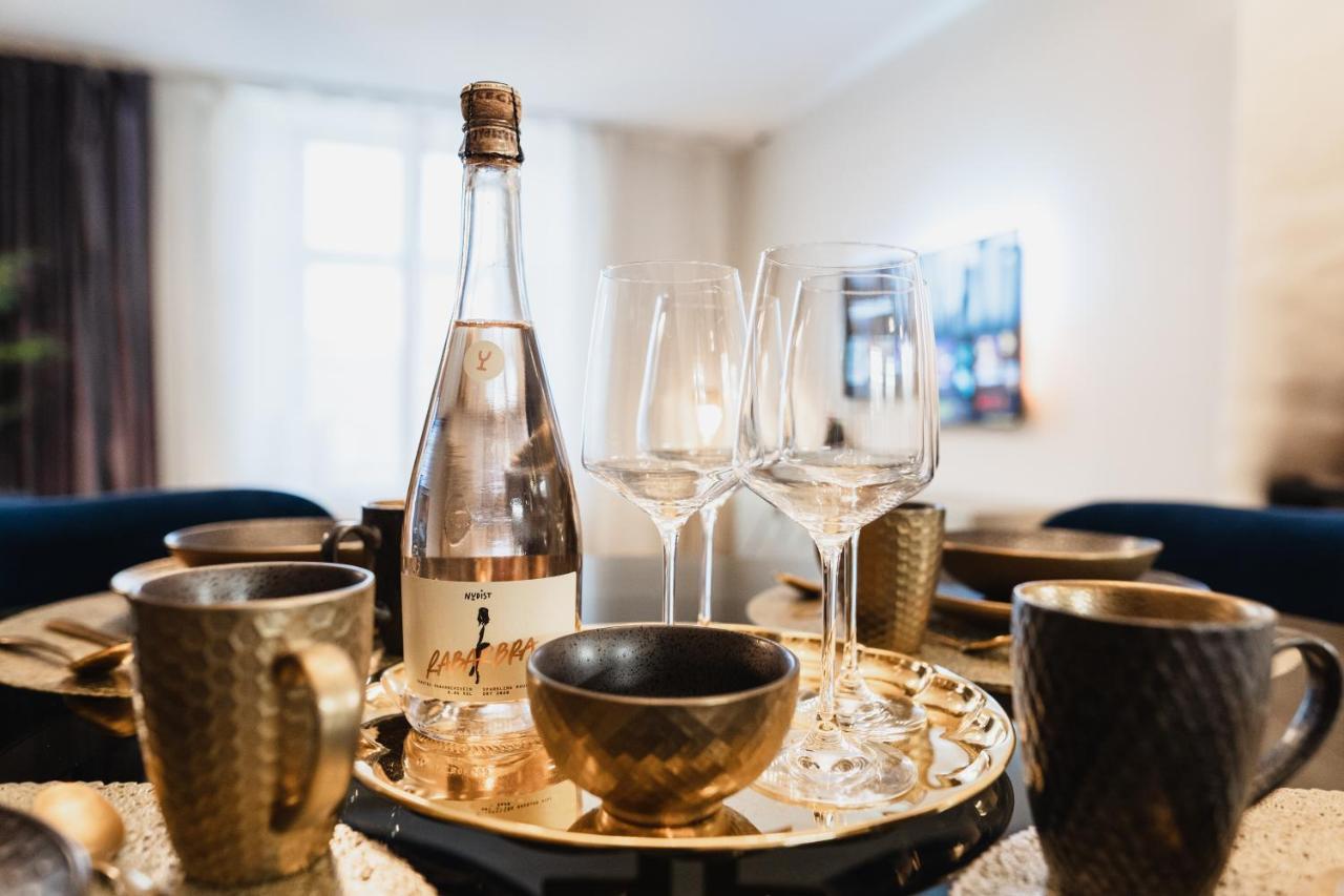 Rataskaevu Boutique - 7 Unique Apartments 탈린 외부 사진